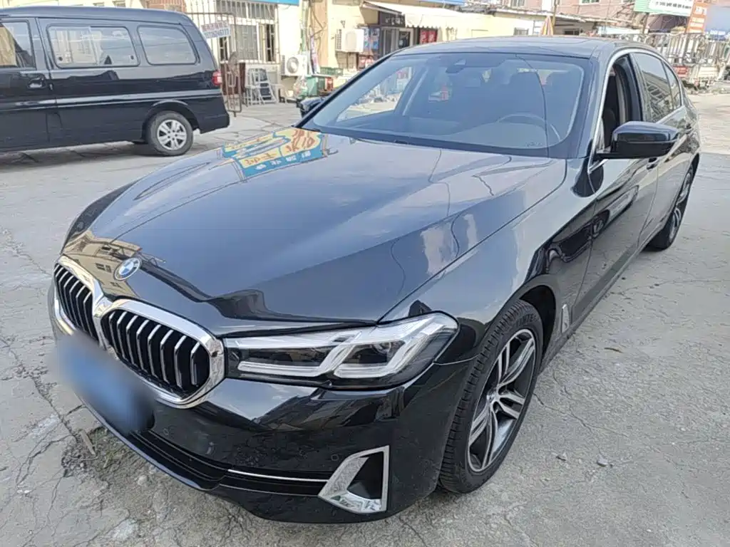 BMW 5 Series — фото 2