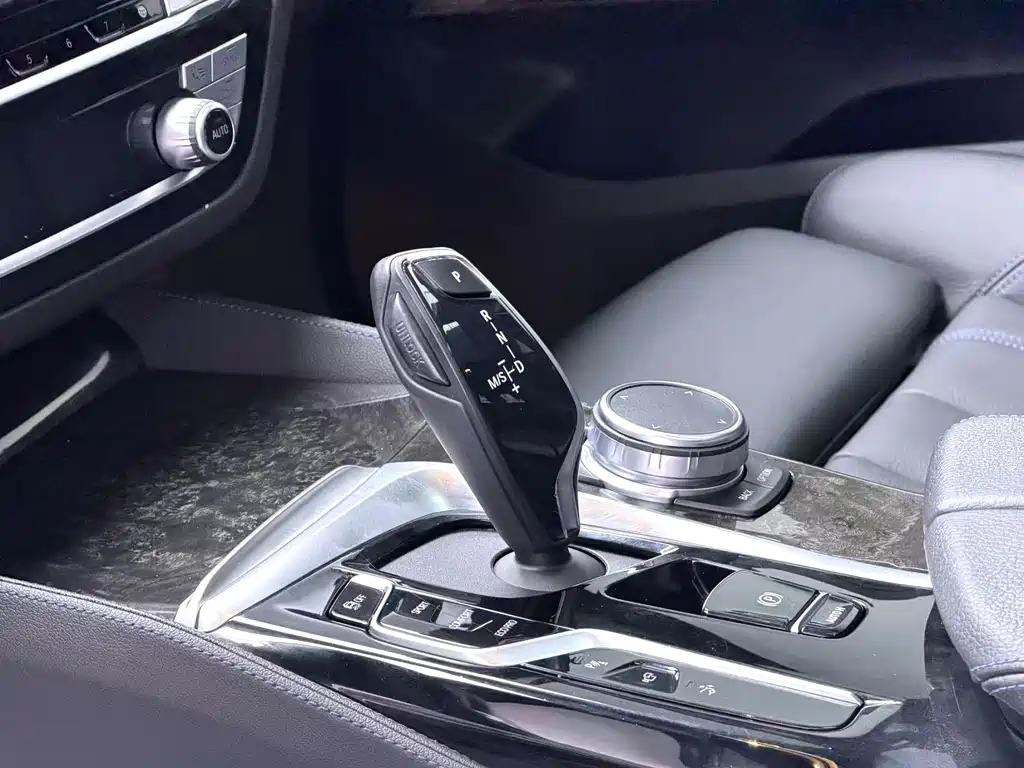 BMW 6 Series GT — фото 7