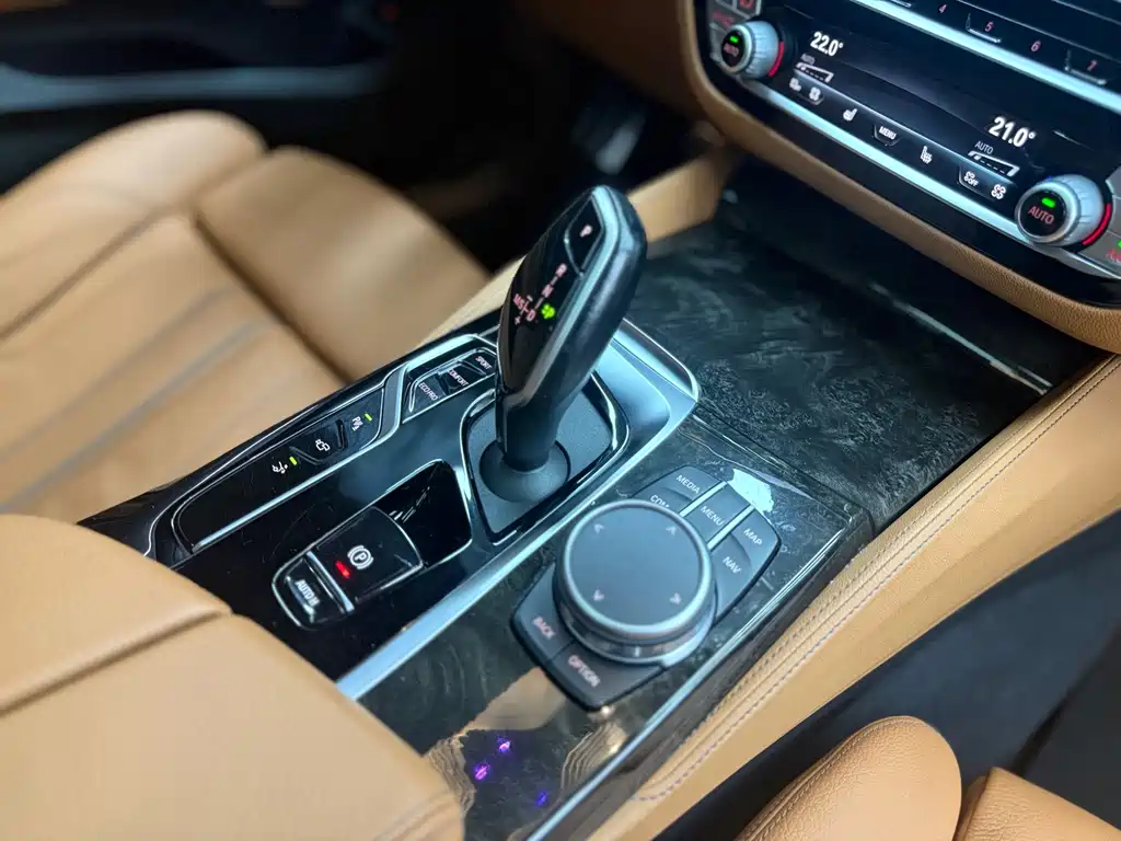 BMW 6 Series GT — фото 19