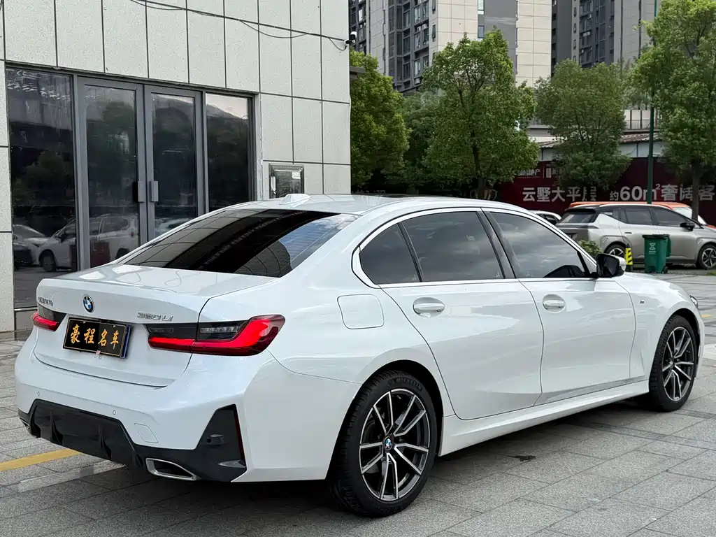 BMW 3 Series — фото 13