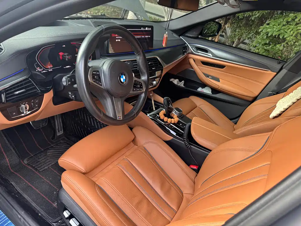 BMW 5 Series (Import) — фото 2