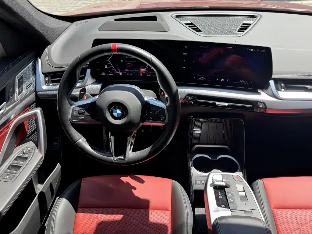 BMW X1 M35Li — фото 14