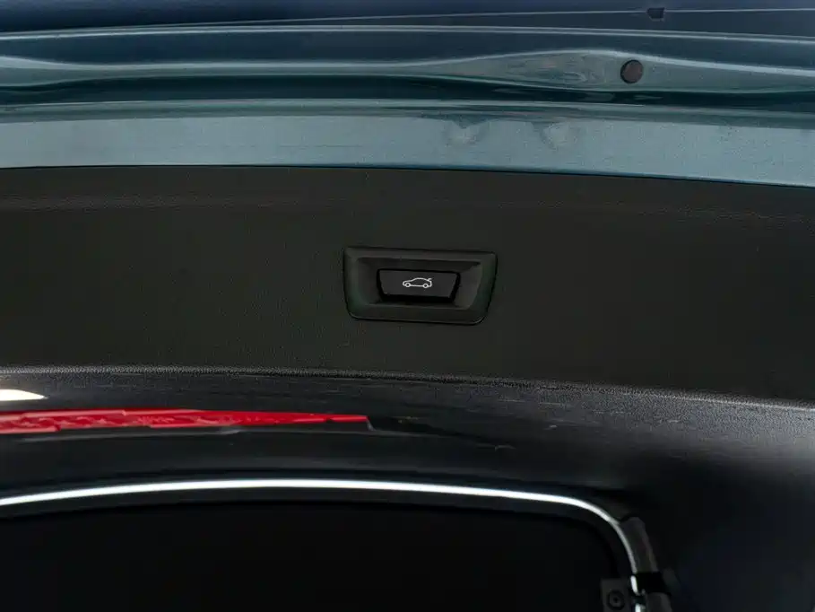 BMW iX — фото 10