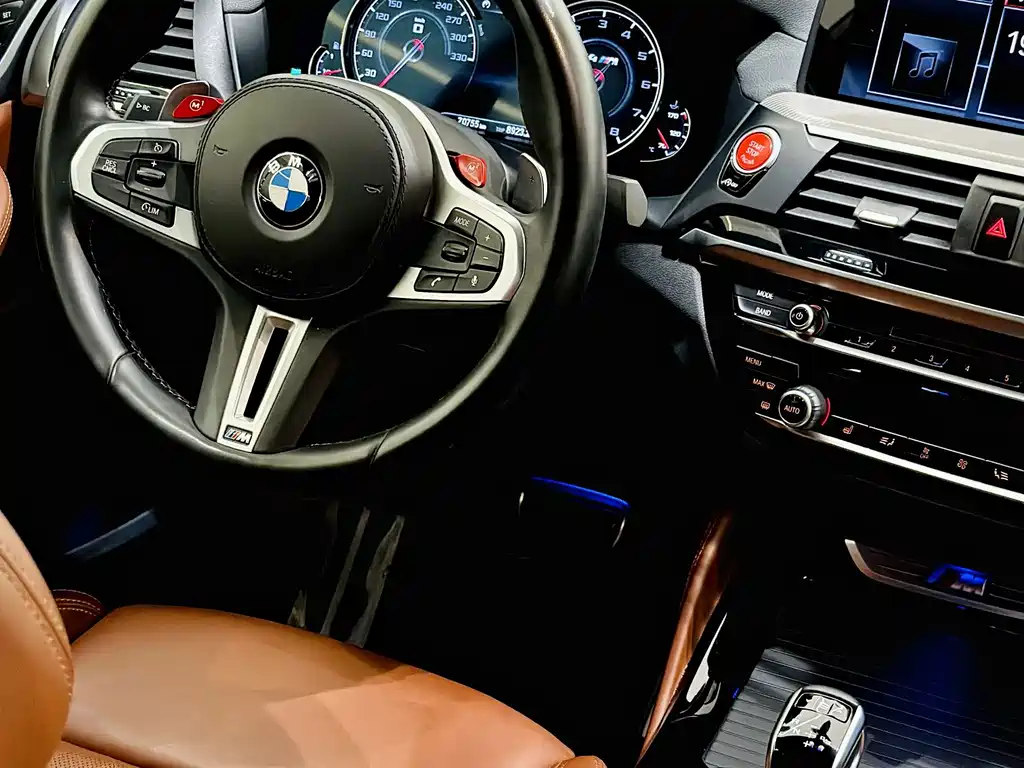 BMW X4 M — фото 10
