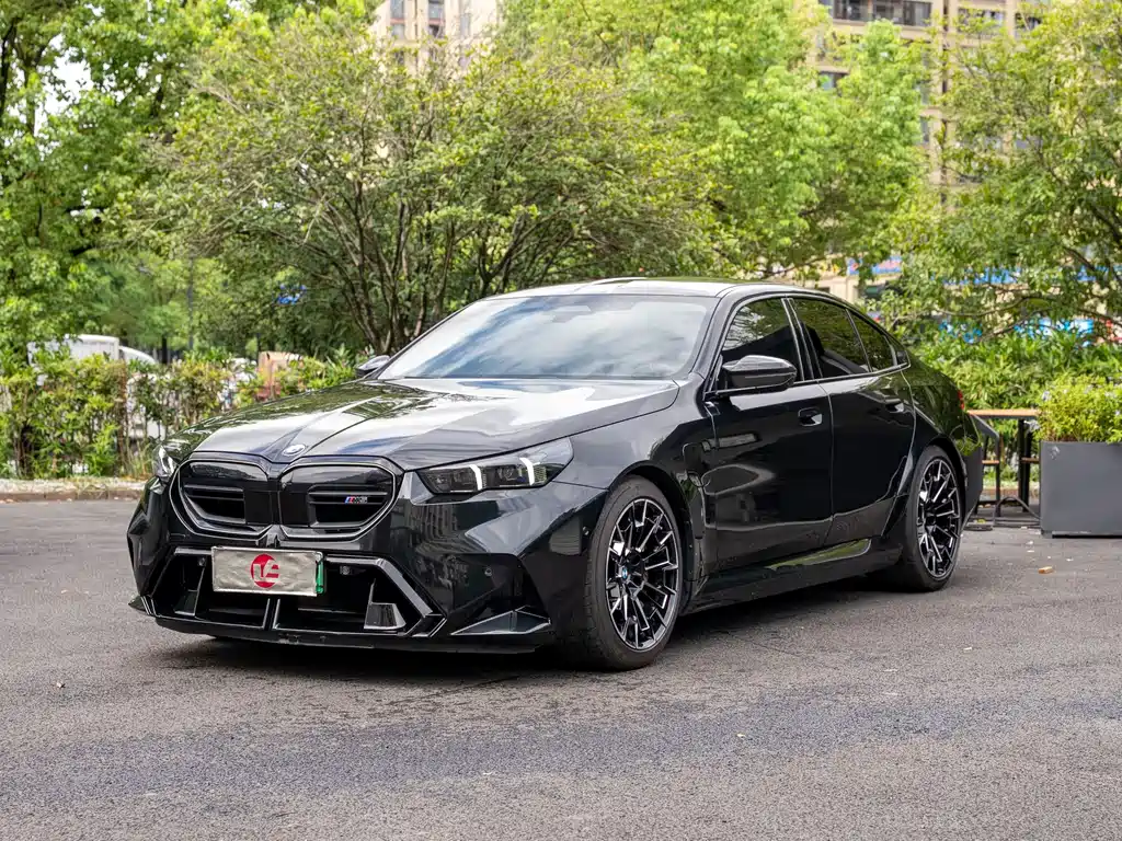 BMW M5 New Energy