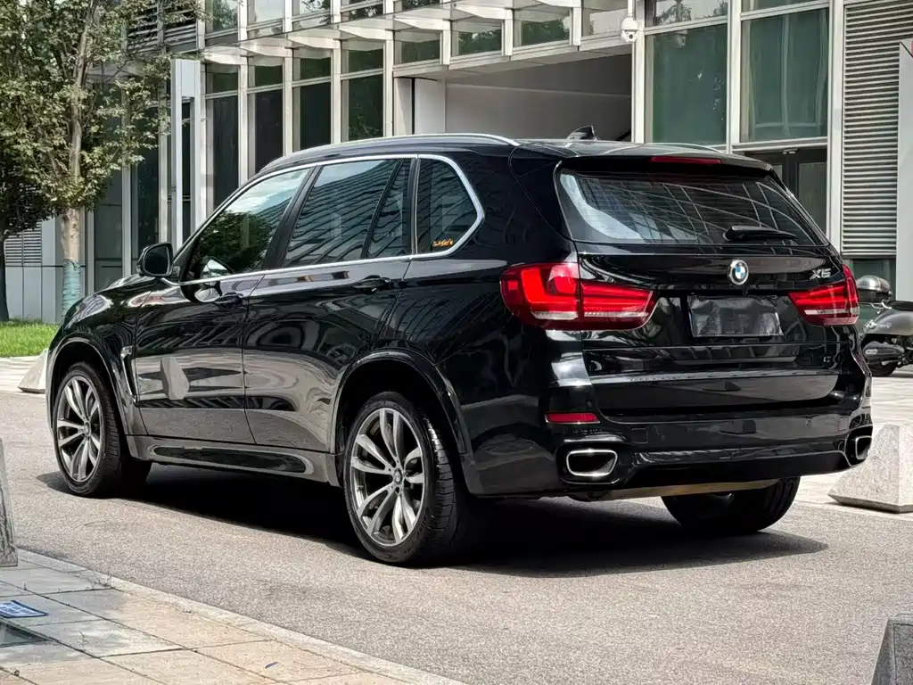 BMW X5 (Import) — фото 9