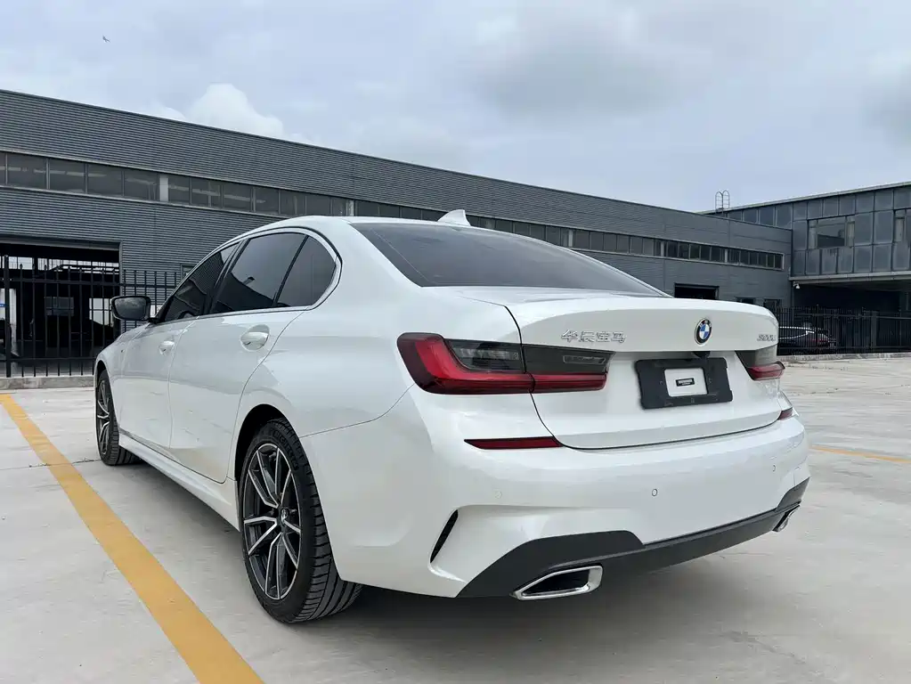 BMW 3 Series — фото 4