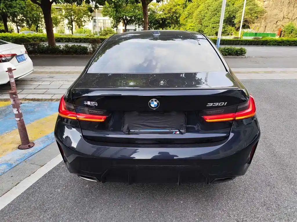 BMW 3 Series — фото 4