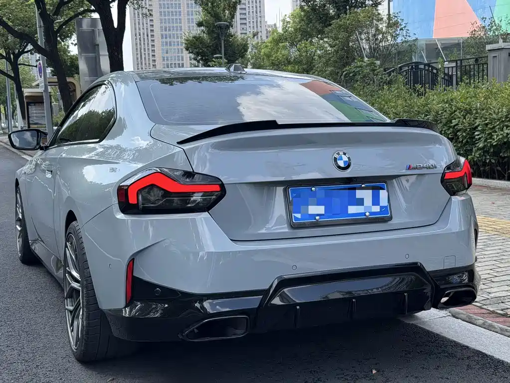 BMW M240i — фото 5