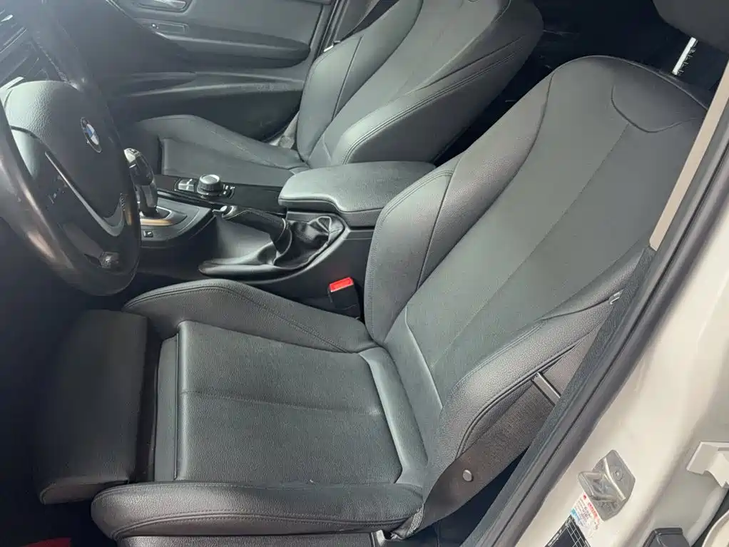 BMW 3 Series — фото 11