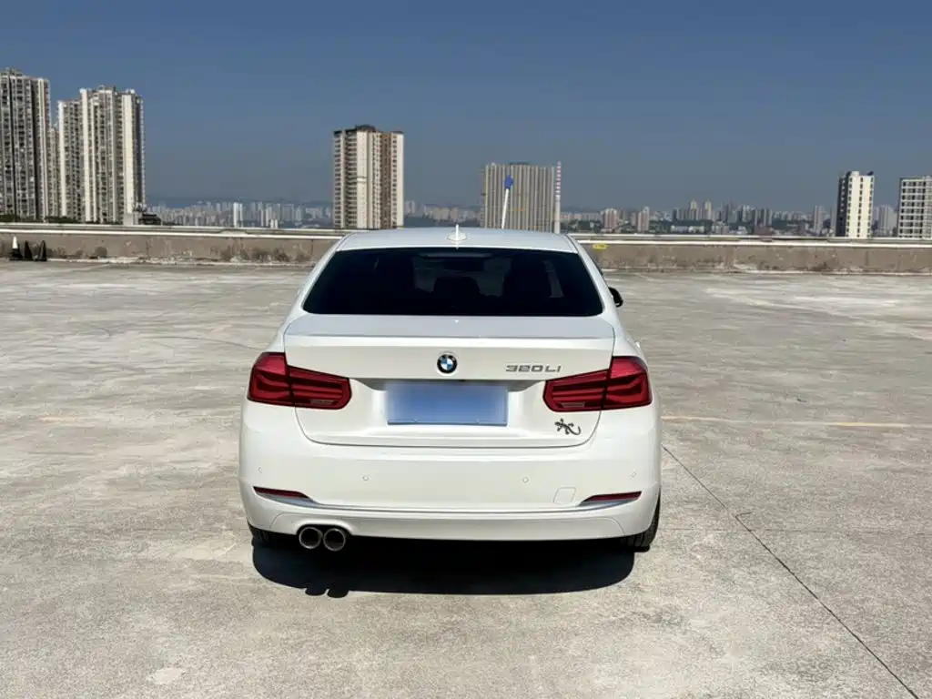 BMW 3 Series — фото 10