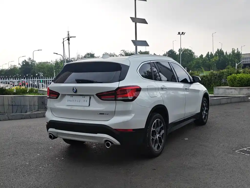 BMW X1 — фото 4