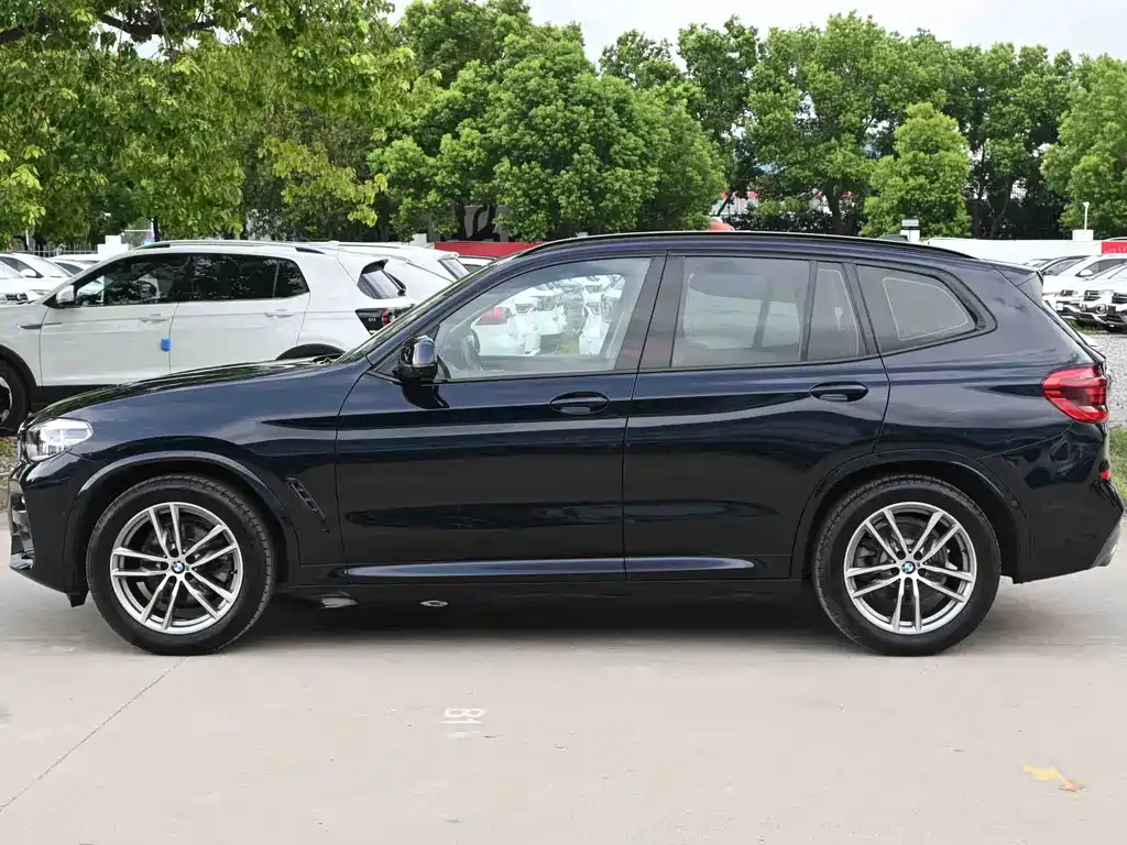 BMW X3 — фото 3