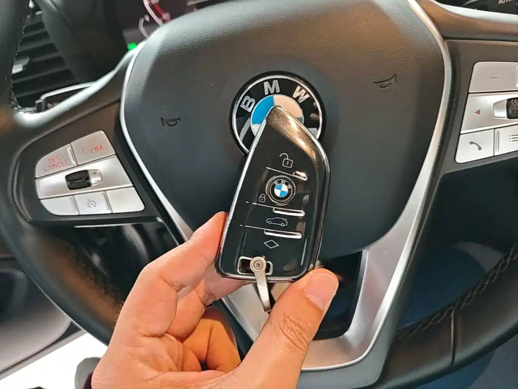 BMW X3 — фото 9
