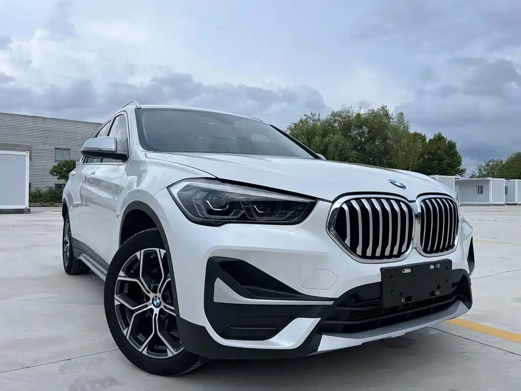 BMW X1 — фото 3