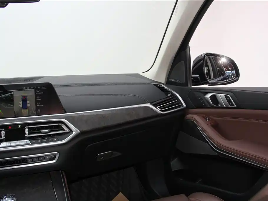 BMW X5 (Import) — фото 29