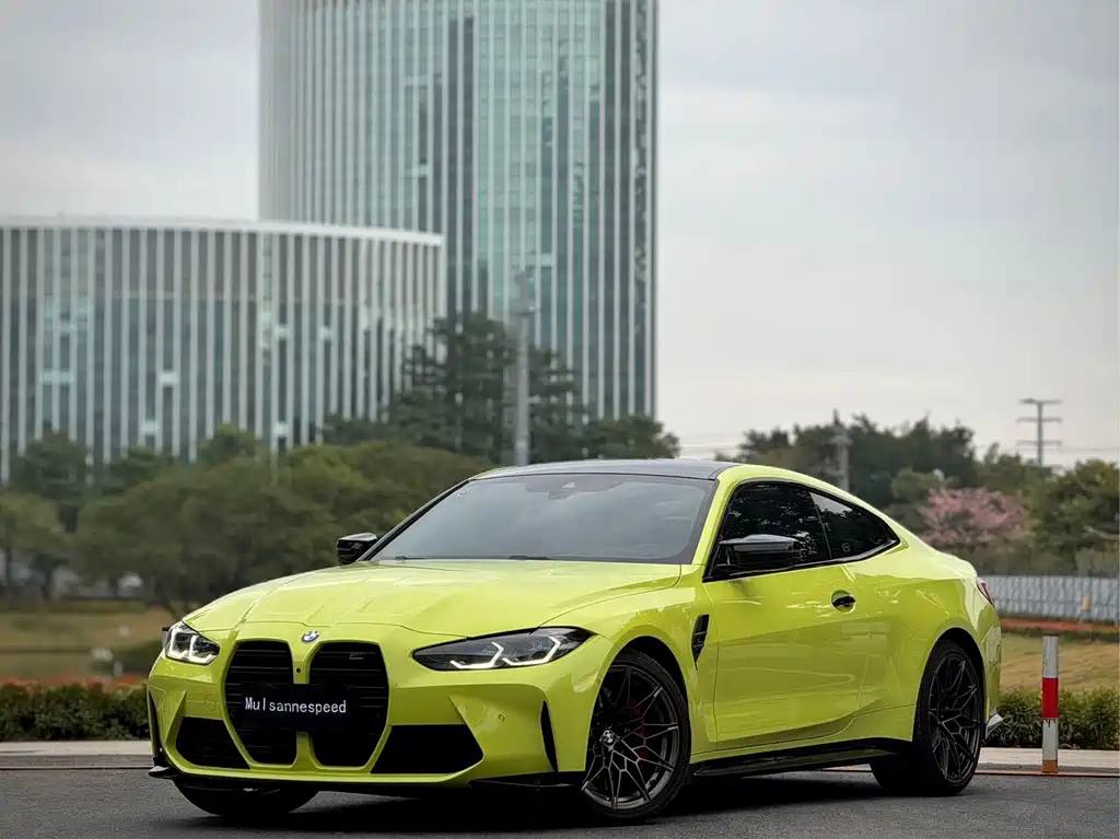 BMW M4