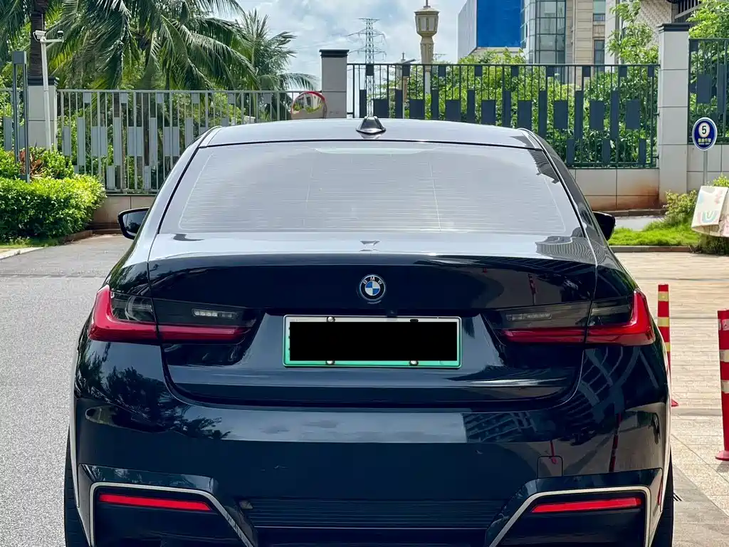 BMW i3 — фото 8