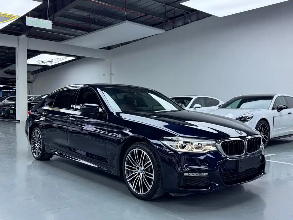 BMW 5 Series — фото 3