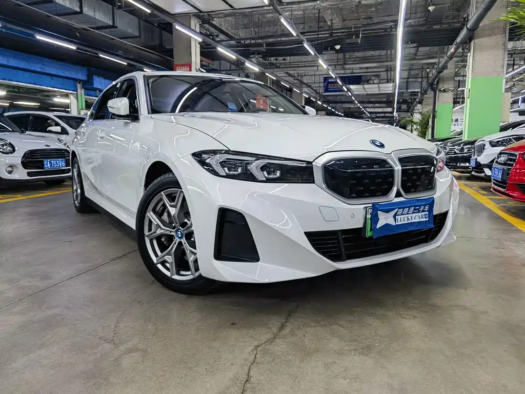 BMW i3 — фото 3