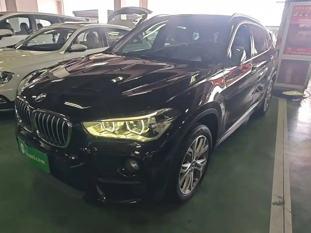 BMW X1 — фото 2