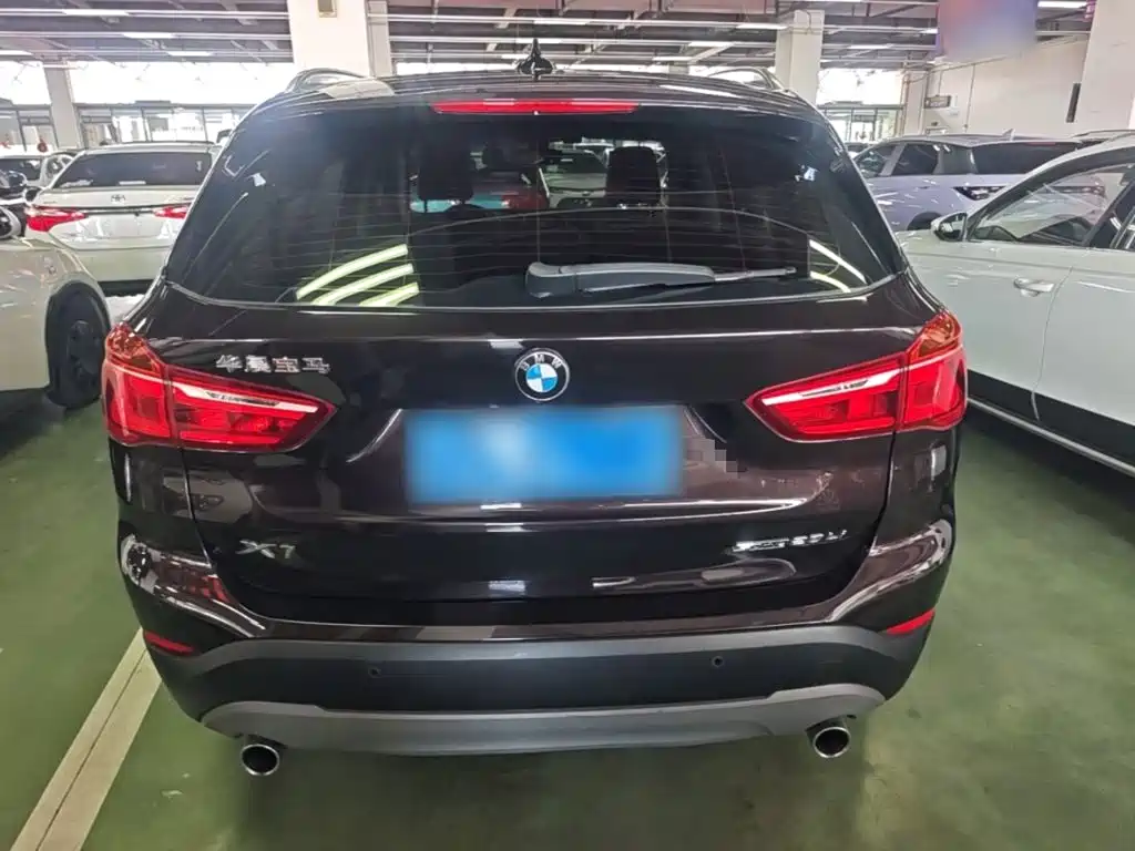 BMW X1 — фото 6