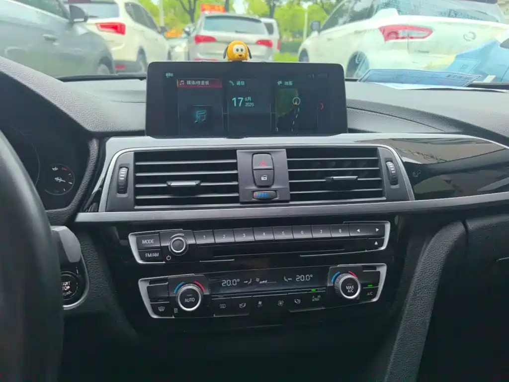 BMW 3 Series — фото 13