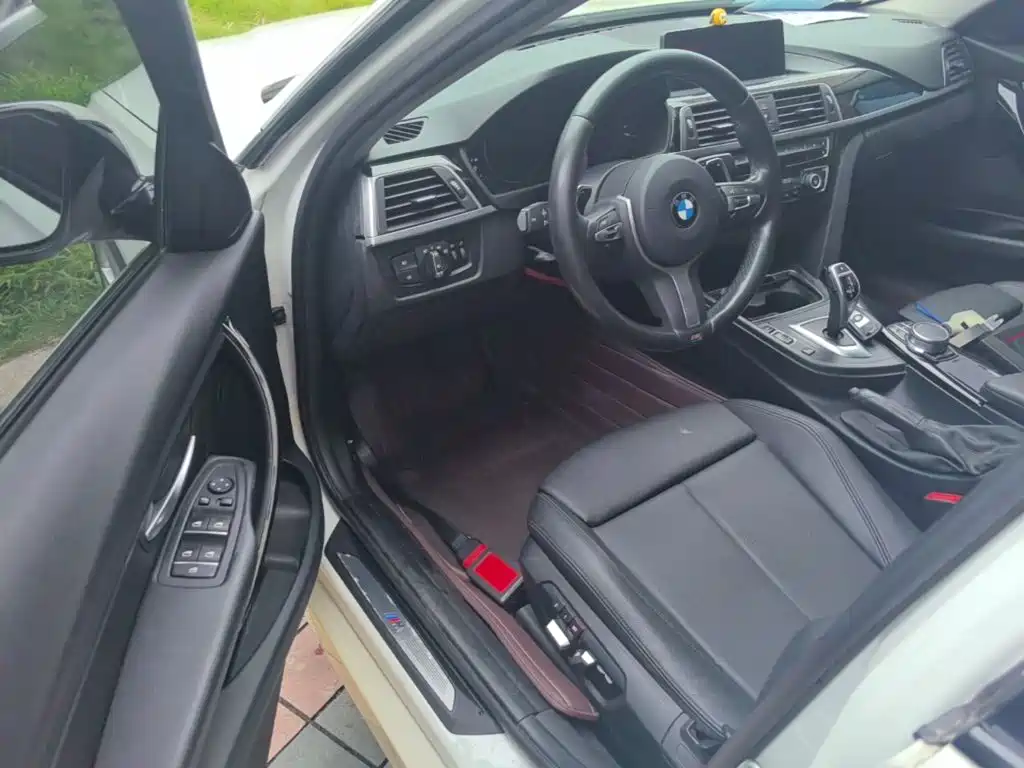 BMW 3 Series — фото 16