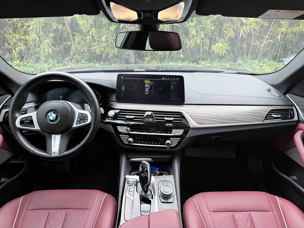 BMW 5 Series — фото 3