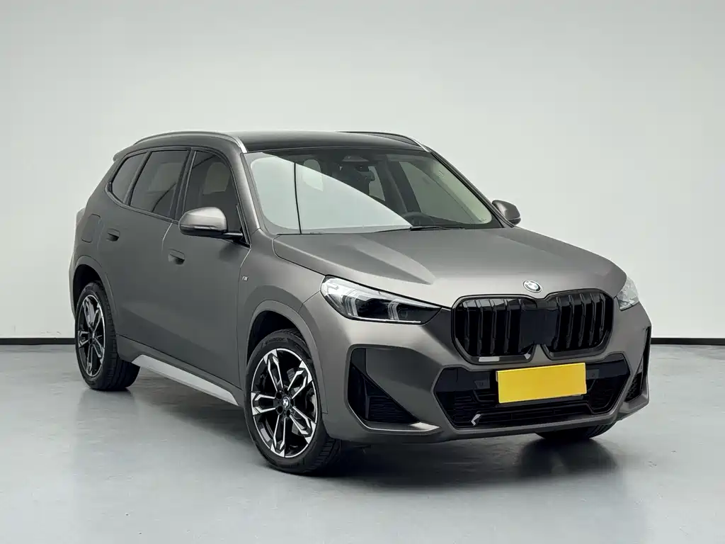 BMW X1 — фото 10