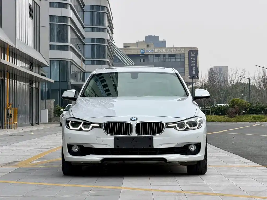 BMW 3 Series — фото 2