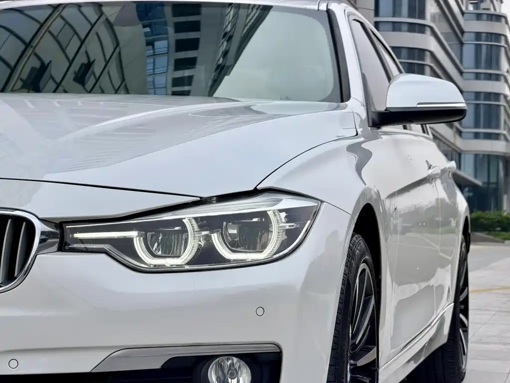 BMW 3 Series — фото 10