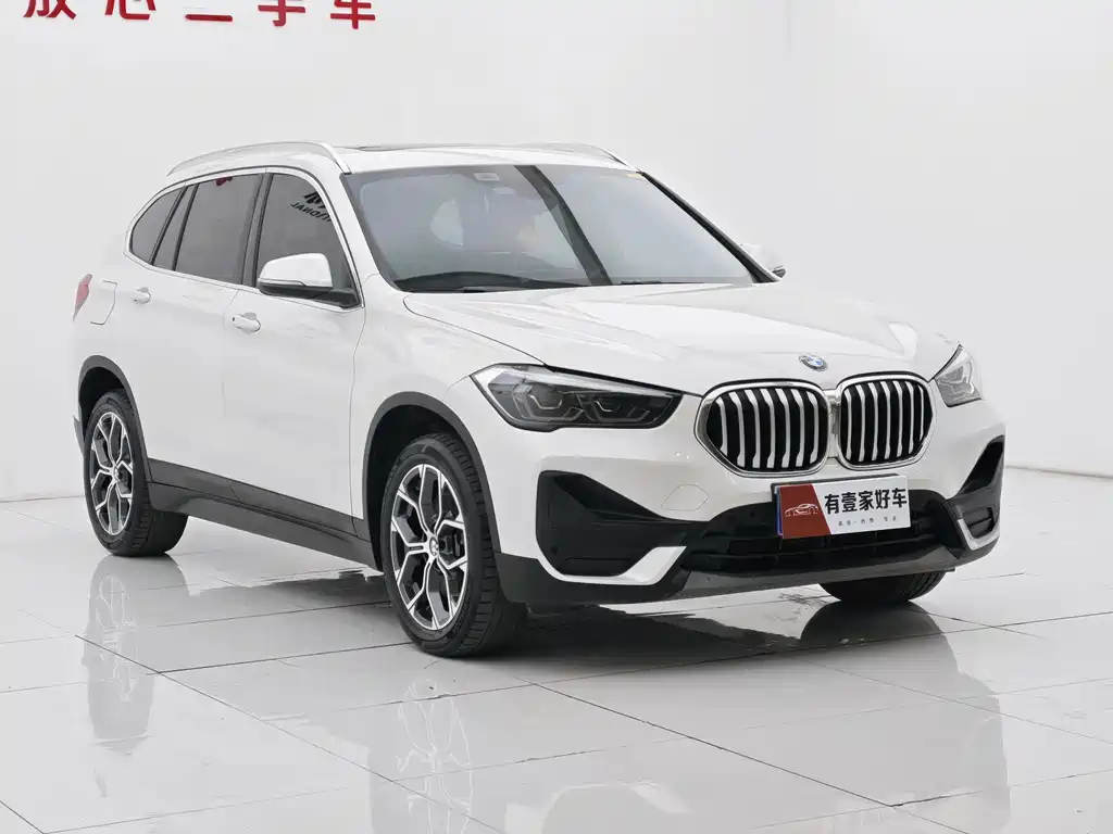 BMW X1 — фото 3