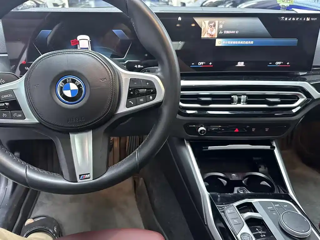 BMW i3 — фото 4