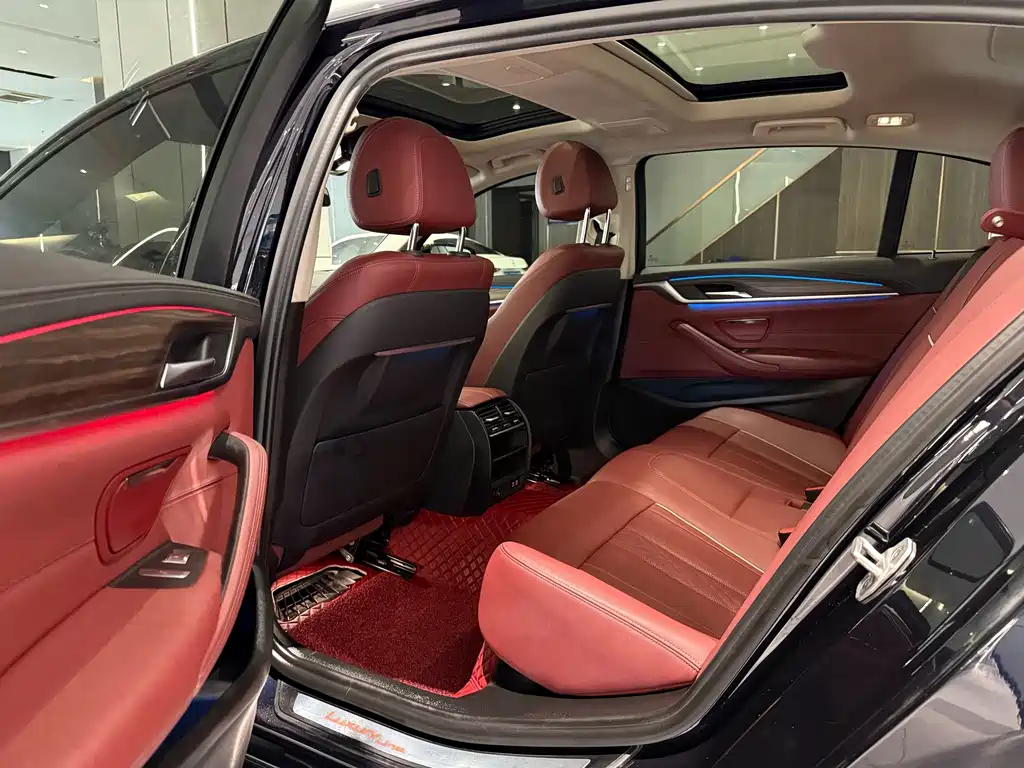 BMW 5 Series New Energy — фото 5