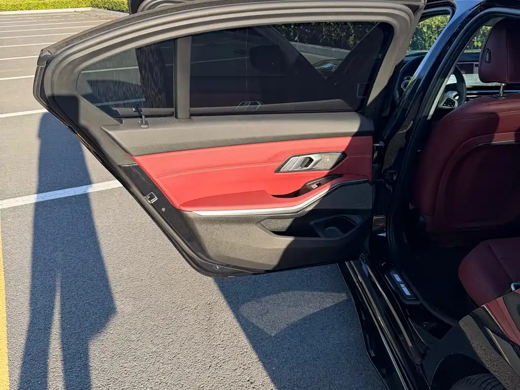 BMW 3 Series — фото 10