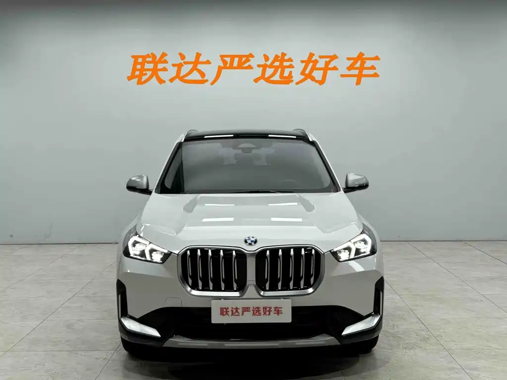 BMW X1 — фото 23