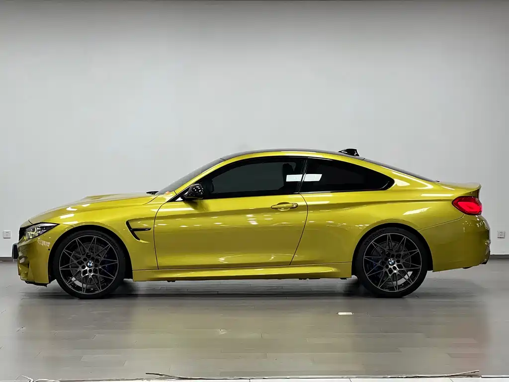 BMW M4 — фото 14