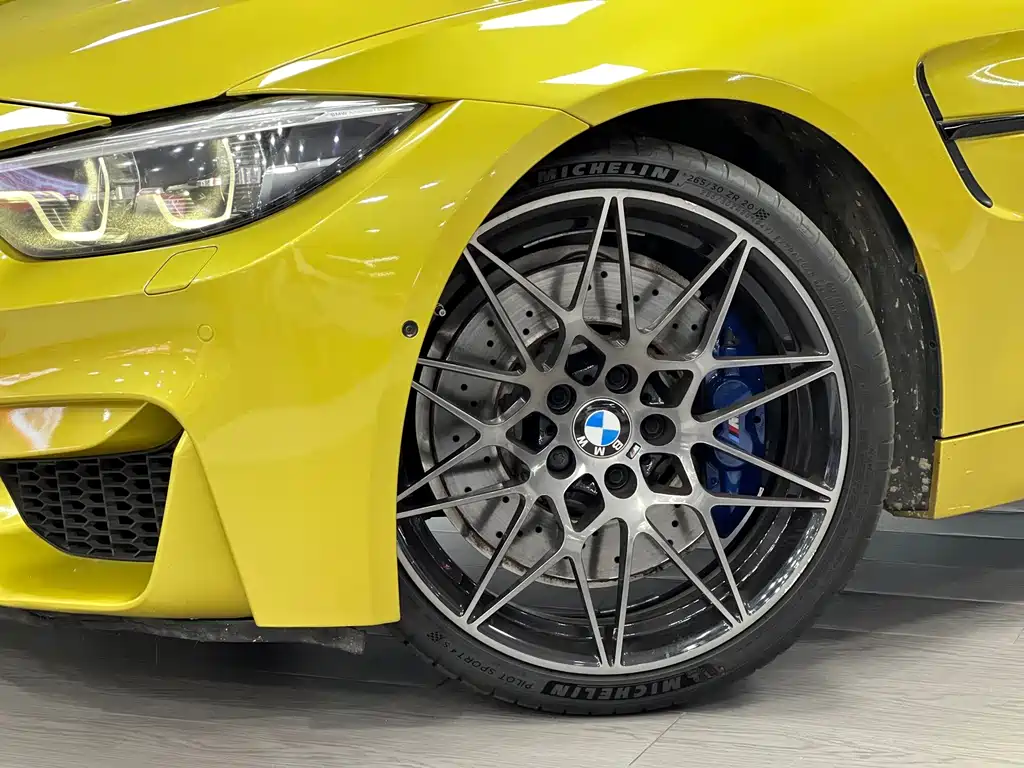 BMW M4 — фото 17