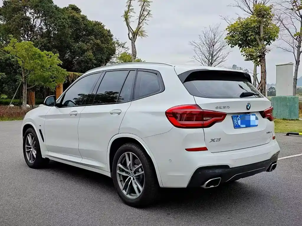 BMW X3 — фото 4