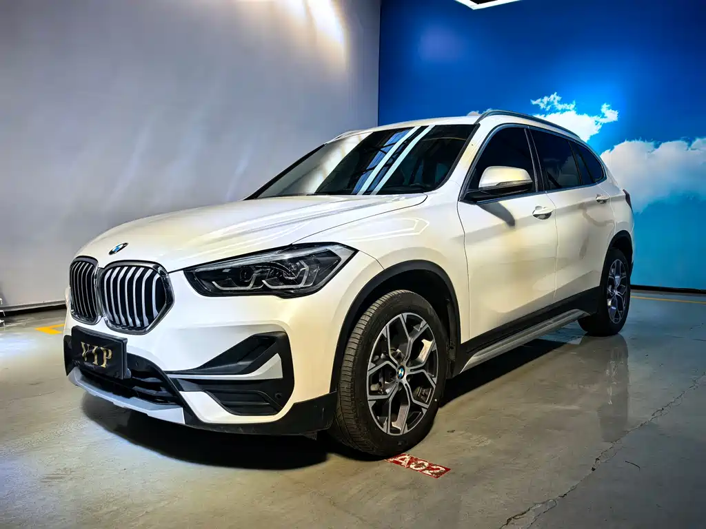 BMW X1 — фото 3