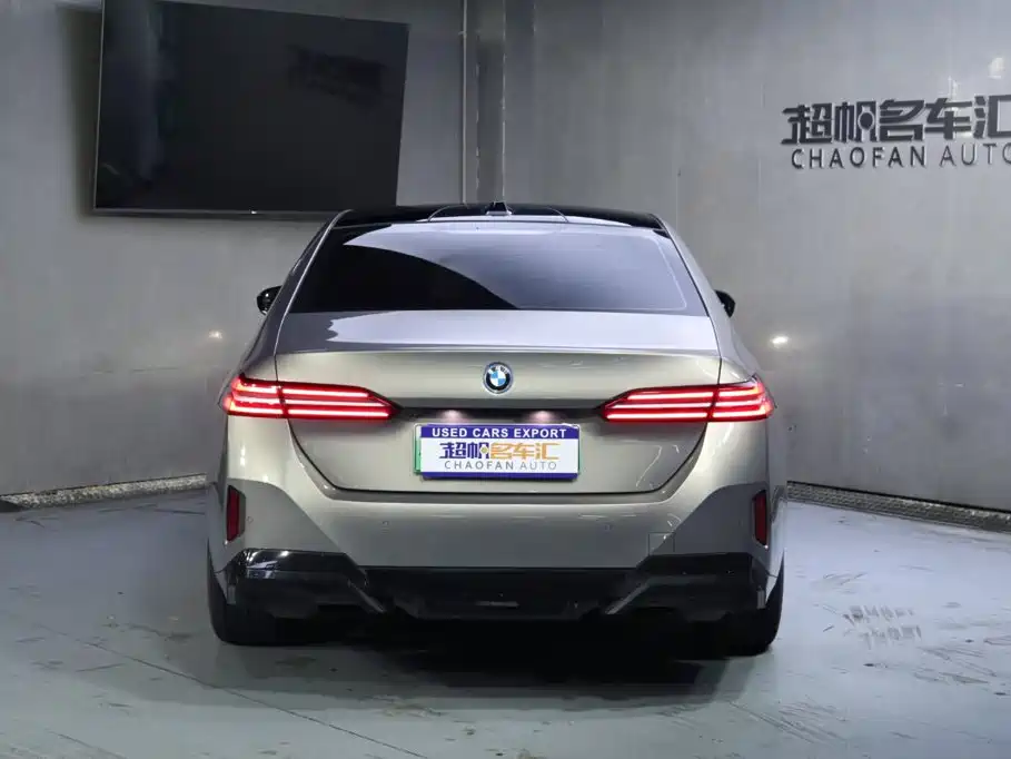 BMW i5 — фото 4