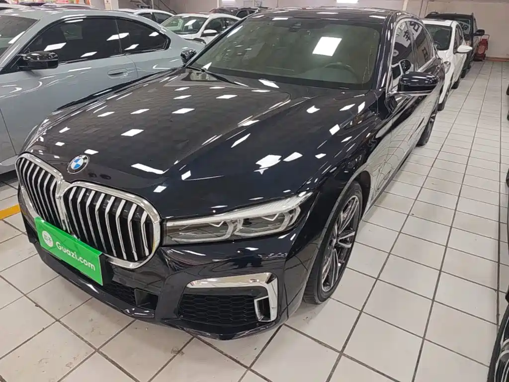 BMW 7 Series — фото 2