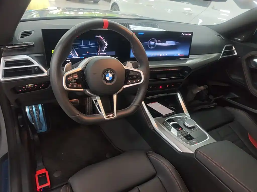 BMW M240i — фото 8