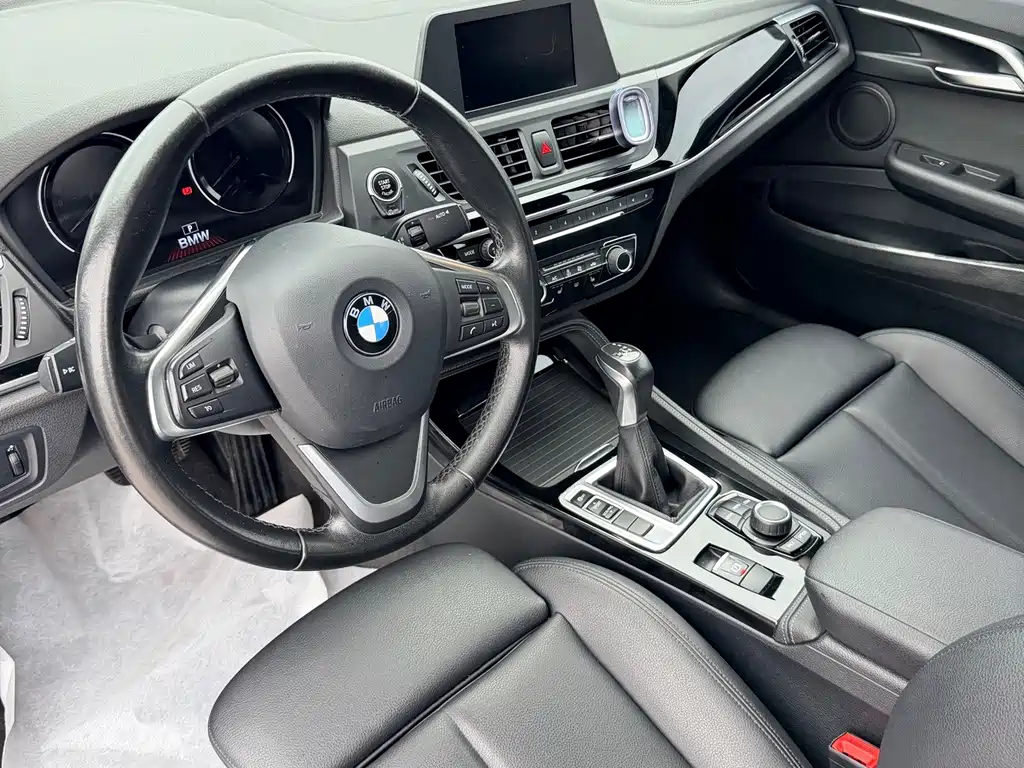 BMW 1 Series — фото 9