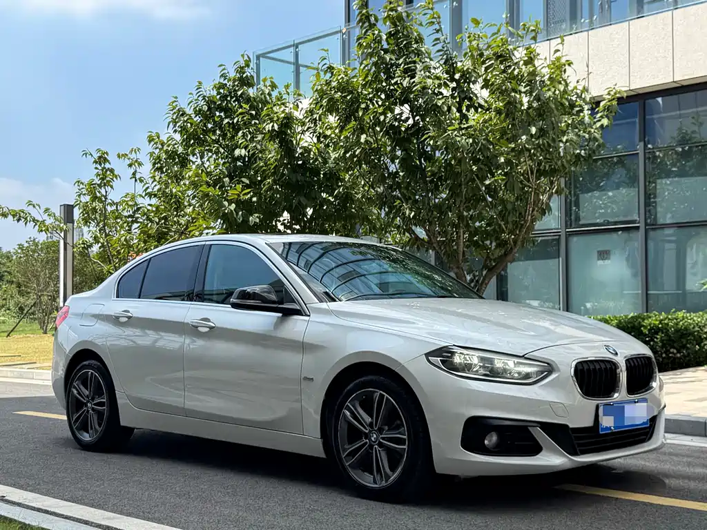 BMW 1 Series — фото 3