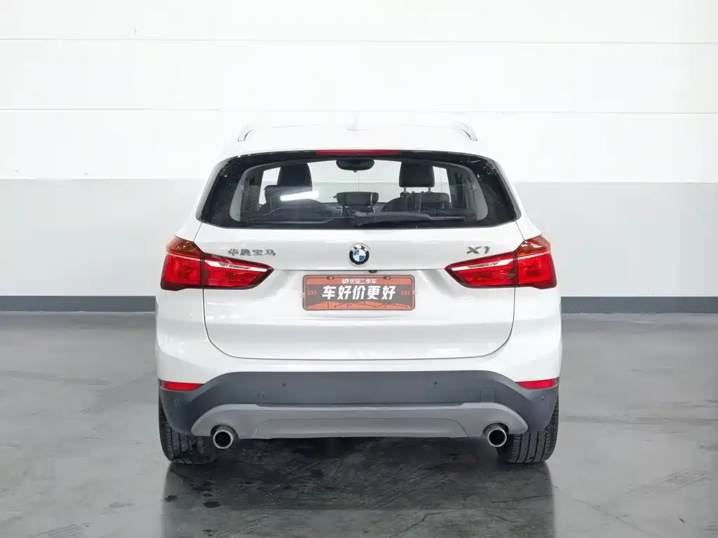 BMW X1 — фото 4