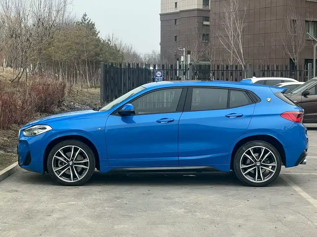 BMW X2 — фото 7