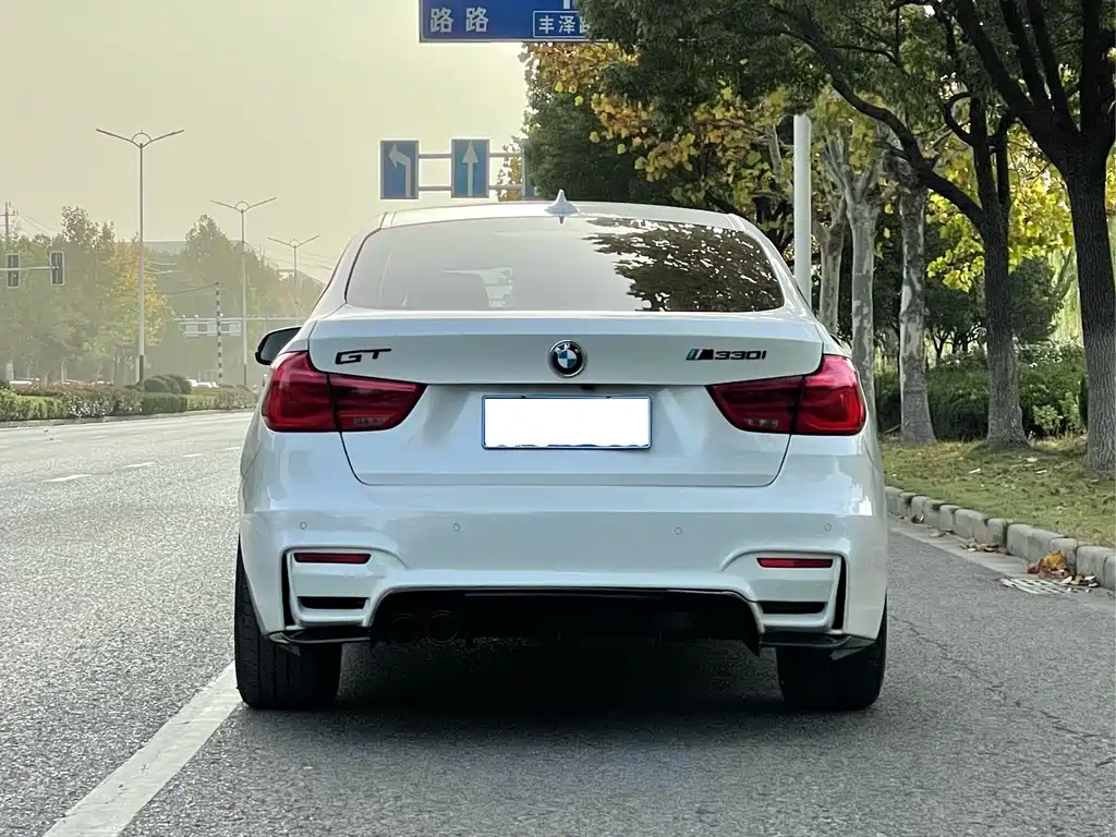 BMW 3 Series GT — фото 4