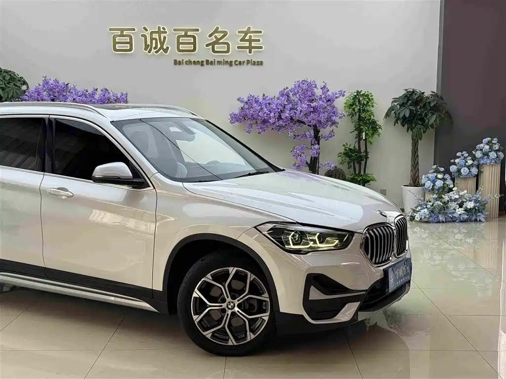 BMW X1 — фото 4